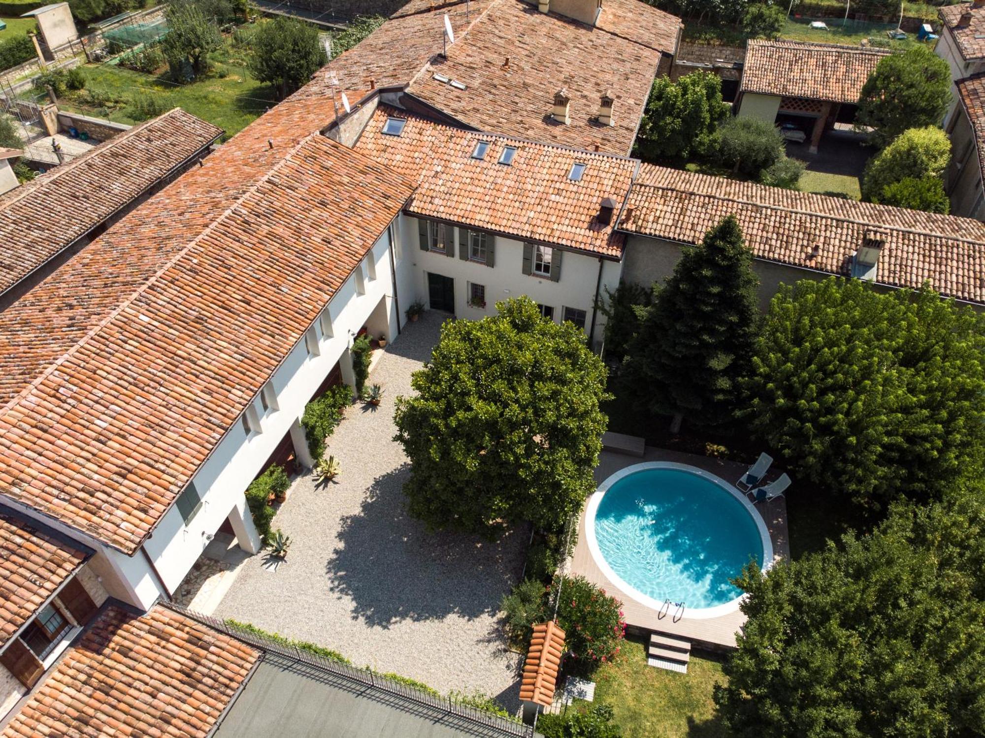 Corte Martinola Bed&Breakfast In Franciacorta Ome Luaran gambar